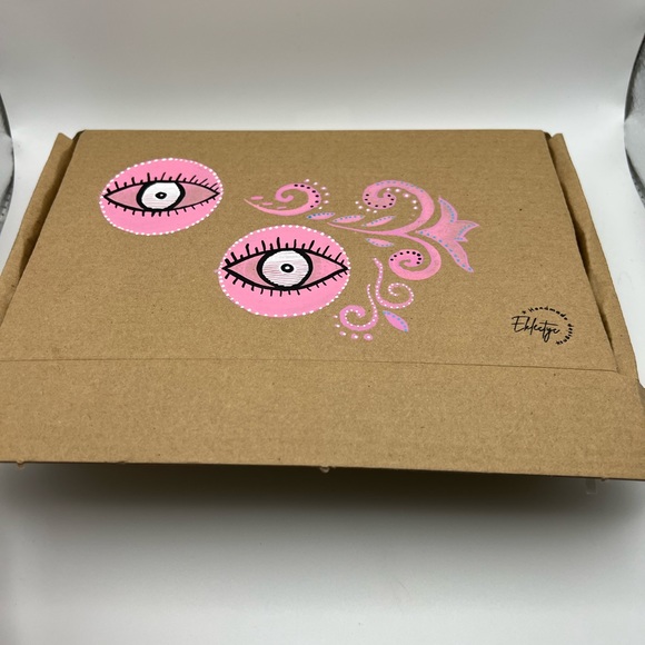 Flirty Jewelry Gift Set with Painted Box - Cute Christmas Jewelry Gift Set Box - Picture 11 of 15